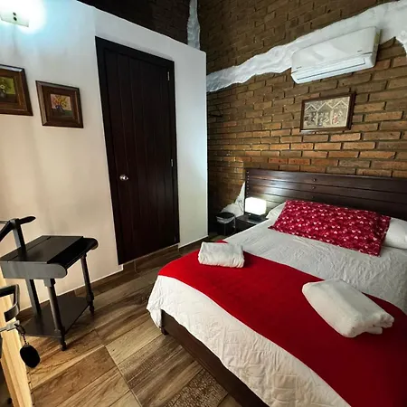 Hotel Boutique Colonial Cartago-2